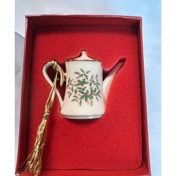 Lenox Miniature Teapot Ornament Holly Berry Gold Tassel Handcrafted In Thailand - Picture 3 of 8
